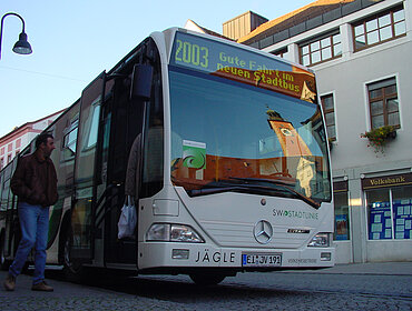 neuer-bus-2003.jpg